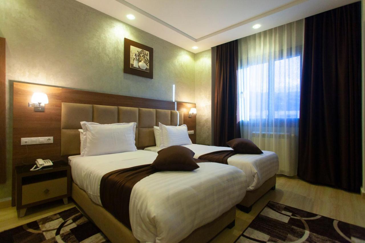 Bn Hotel Blida Esterno foto
