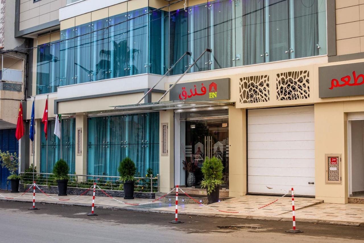 Bn Hotel Blida Esterno foto