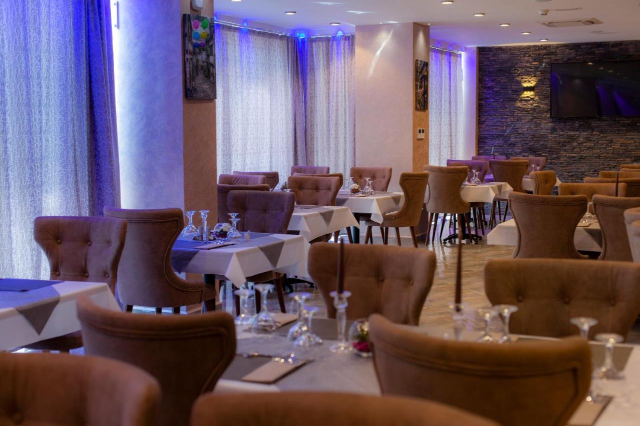 Bn Hotel Blida Esterno foto